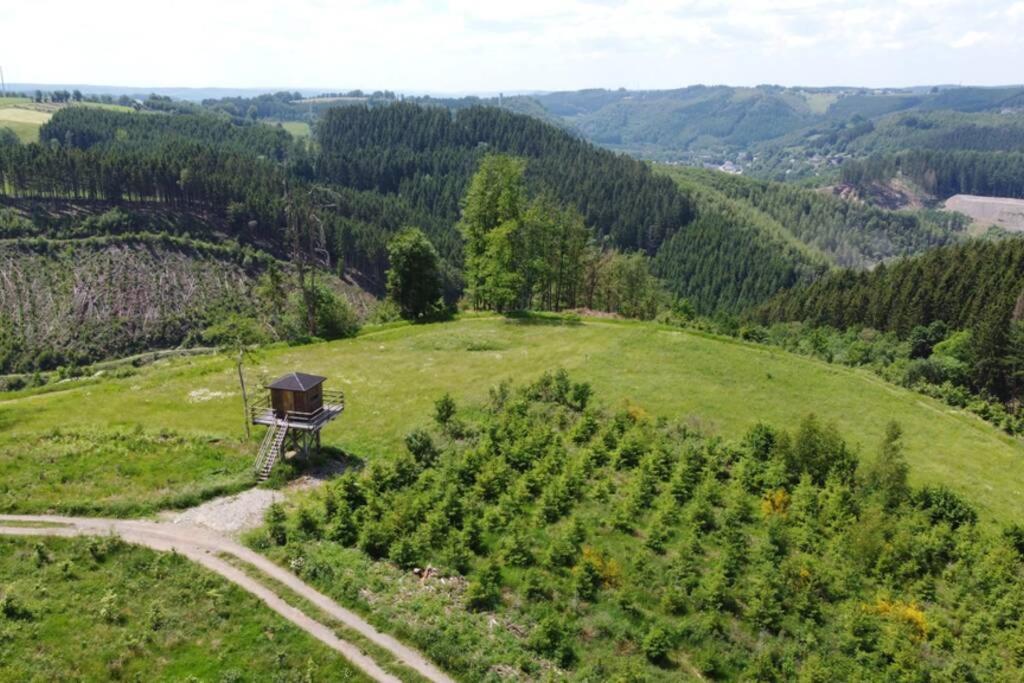 Le Grand Cerf 25 Pers, Malmedy- Chalet Rustique, Jardin 外观 照片
