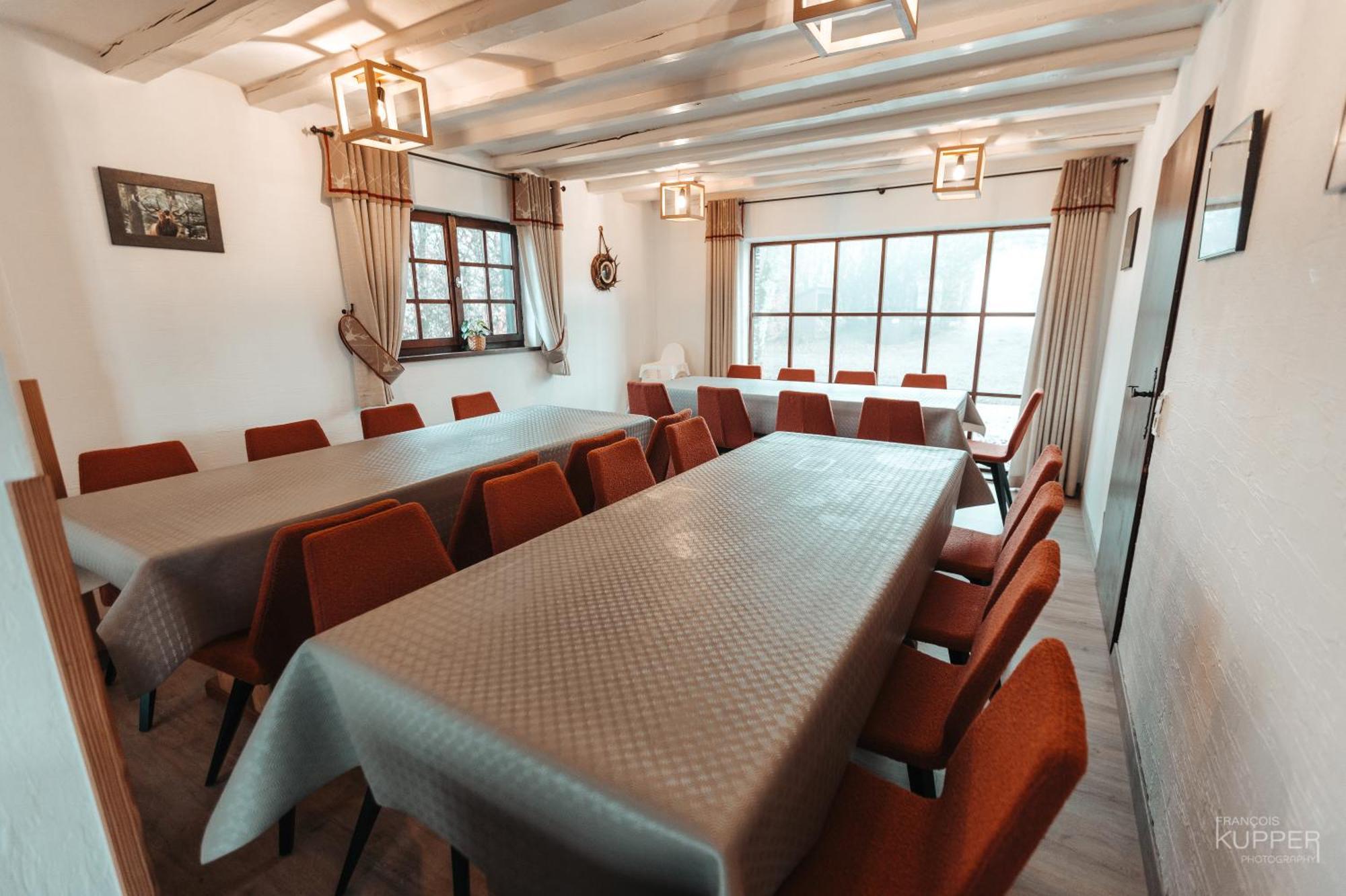 Le Grand Cerf 25 Pers, Malmedy- Chalet Rustique, Jardin 外观 照片